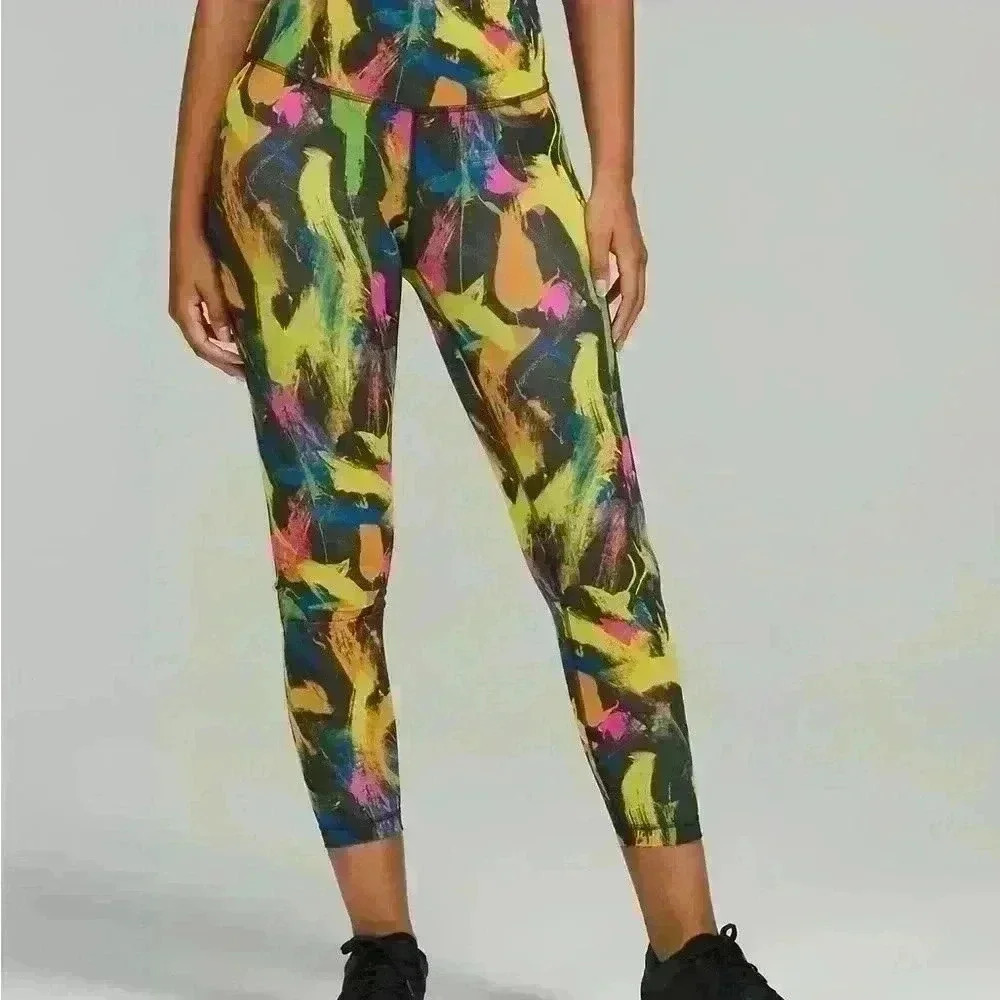 Lululemon- NWT Wunder Train Contour Fit Sz 0